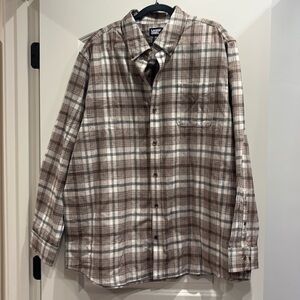 Lands’ End flannel shirt, size XXL.